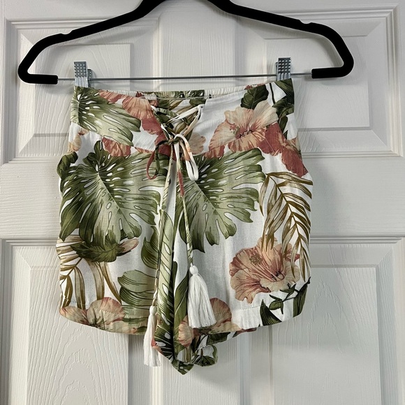 🌊Rip Curl Hanalei Bay Short🌺 - Picture 3 of 16